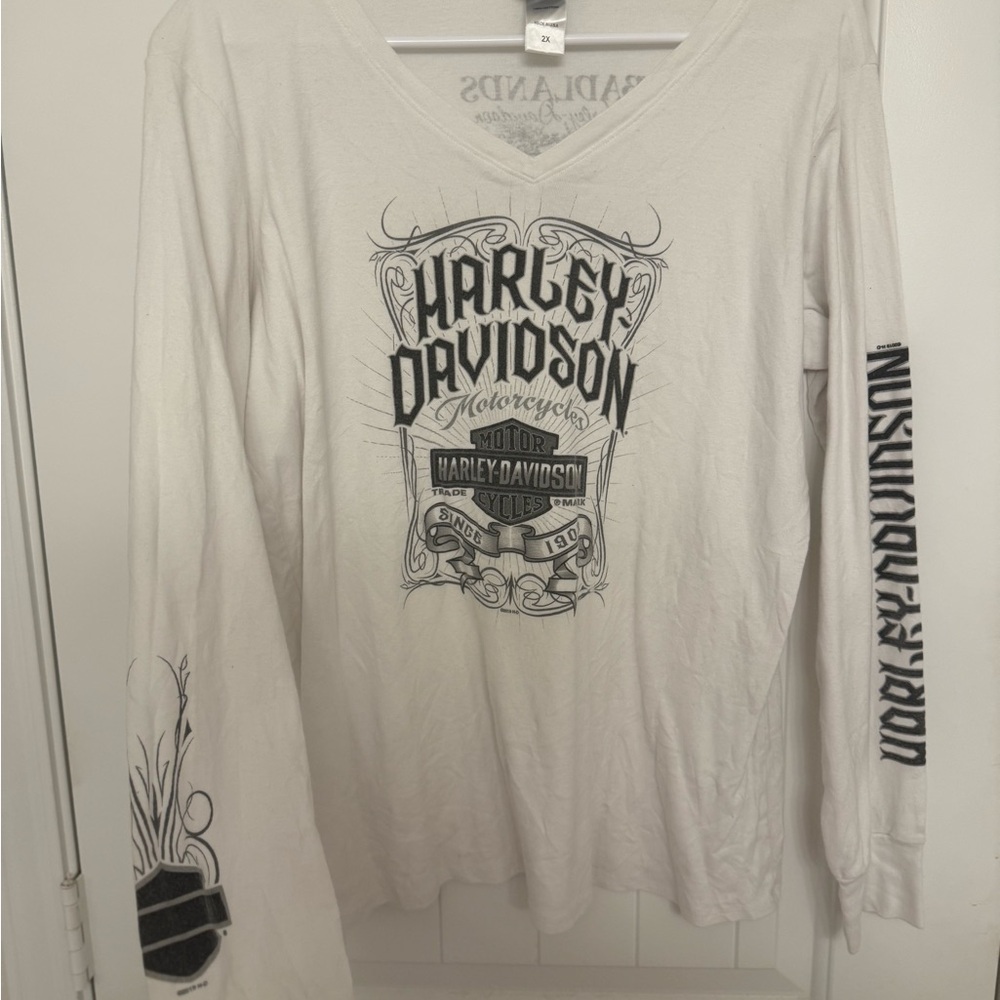 Harley-Davidson White Long Sleeve V-Neck Shirt